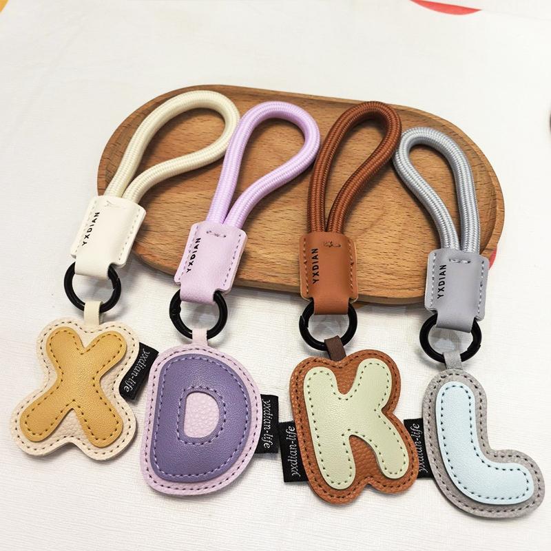 1PC Anniversary Gifts Lucky Letters Creative Alphabet Keychain Minimalist Wedding Favors Trendy For Couples Engraved 18CM