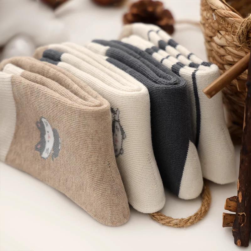 Women's Warm Terry Socks - Cute Cat Design, Cold-Resistant, Thickened Floor Socks for Autumn/Winter