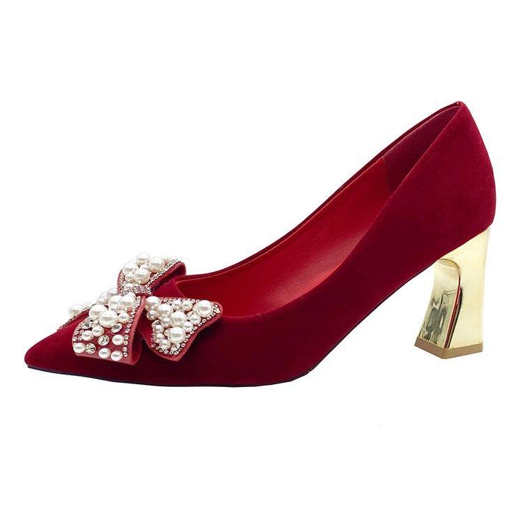 

Wedding shoes women s pointed wedding bride shoes 2024 new Chinese thick heel single shoes Xiuhe rhinestone red high heels 34