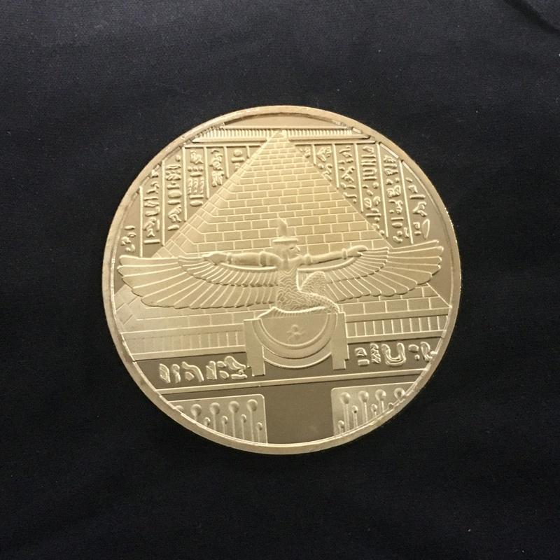 Gold Plated Egyptian Queen Nefertiti Commemorative COINS Collect Bitcoin Collection Gifts