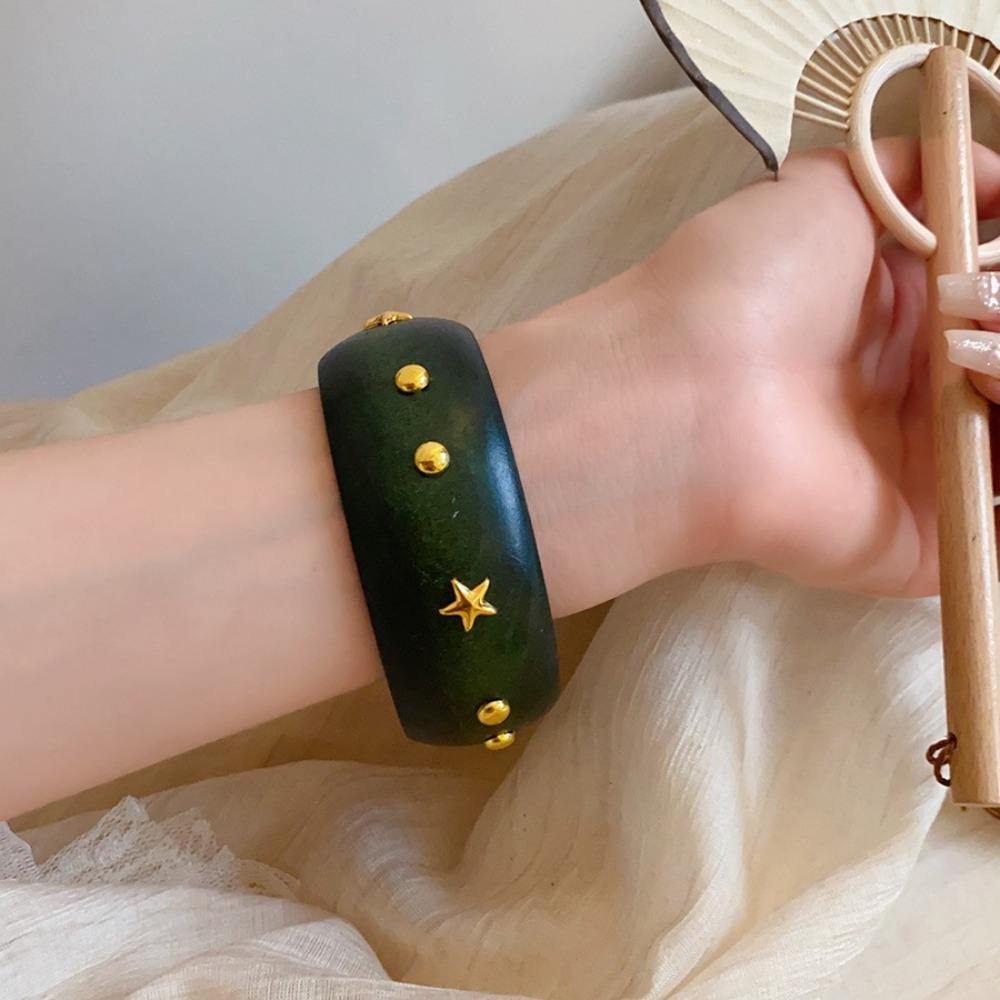 Punk Wooden Bracelet Wide Rivets Bangle Vintage Round Bracelet  Women
