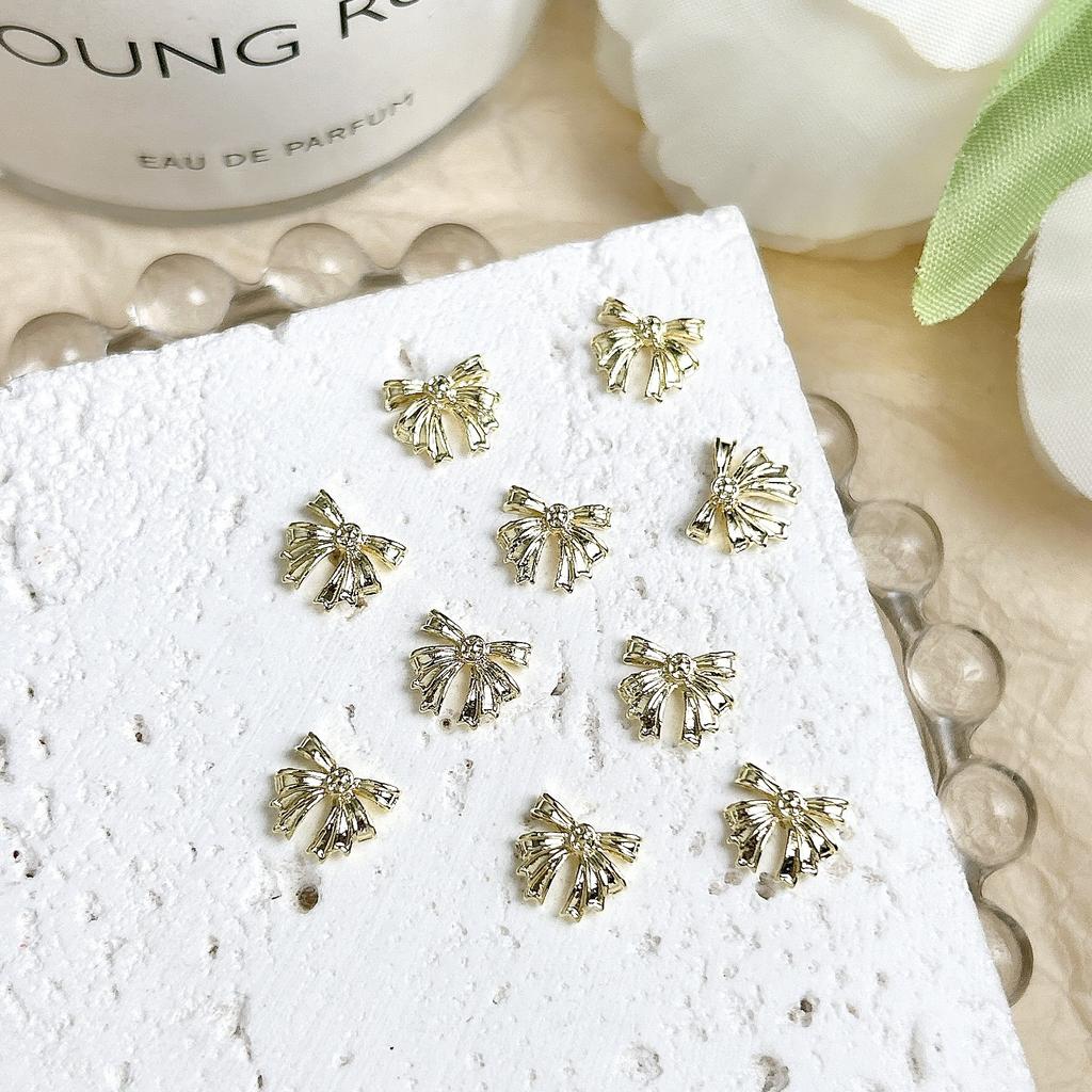 Acessórios para Nail Art Liga Mini Laço Fita Dourada Liga K Branca Decoração de Unha Simples Gravata Borboleta 3D