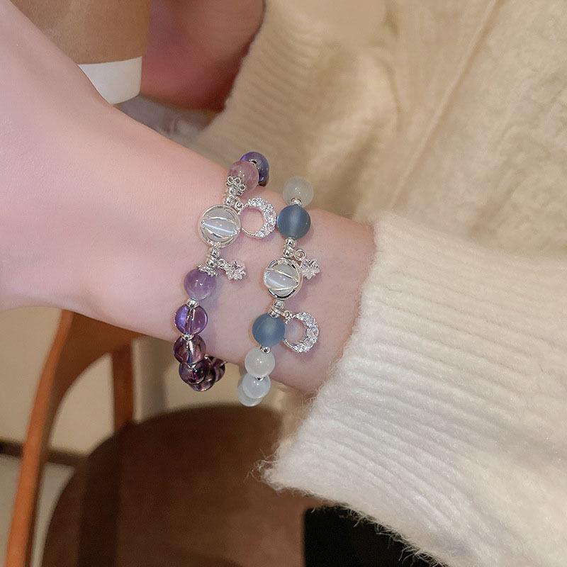 Moon and star zircon cat's eye glass bracelet, a trendy and popular design, perfect for sweet and youthful girls, and a great gift for female friends