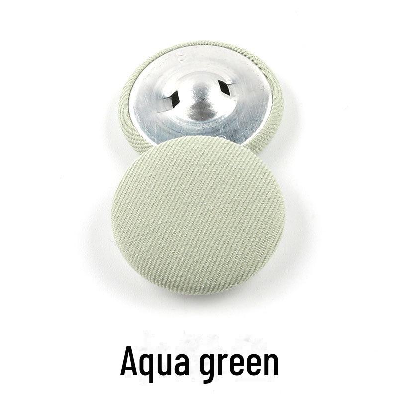 Dámská černá společenská košile s kulatou knoflíkovou ozdobou