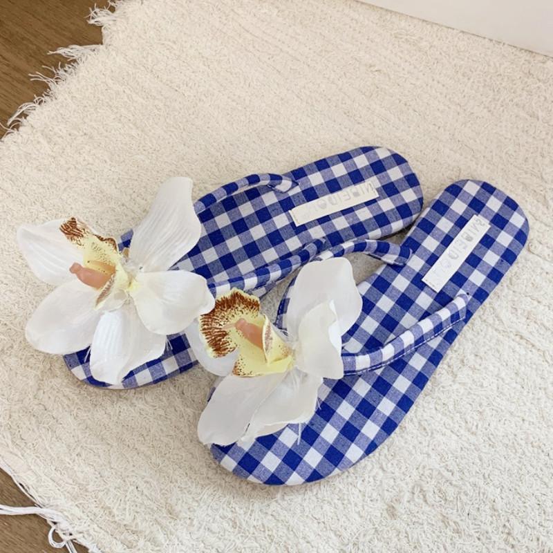 Fashion Detachable Butterfly Orchid Decoration Flat Slippers Women Sexy Clip Toe Flip Flops Elegant Comfort Hawaiian Vacation Beach Shoe