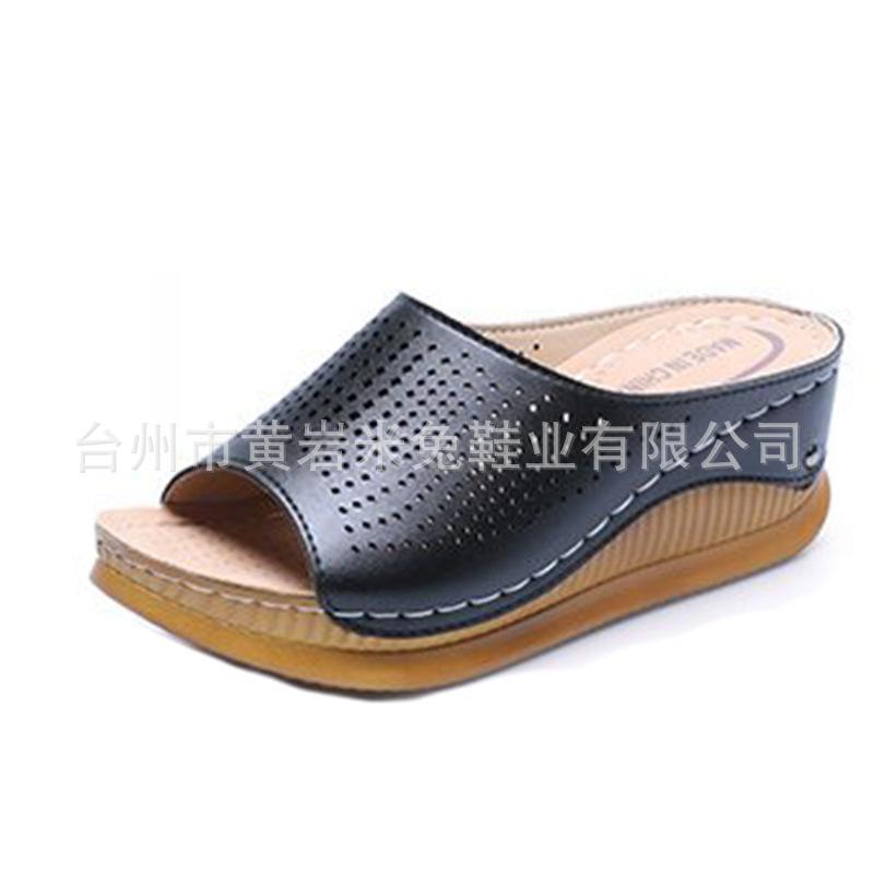 

Large size 41 hollow hole fish mouth sandals women s slope heel thick bottom middle heel outer slippers 41 чорний