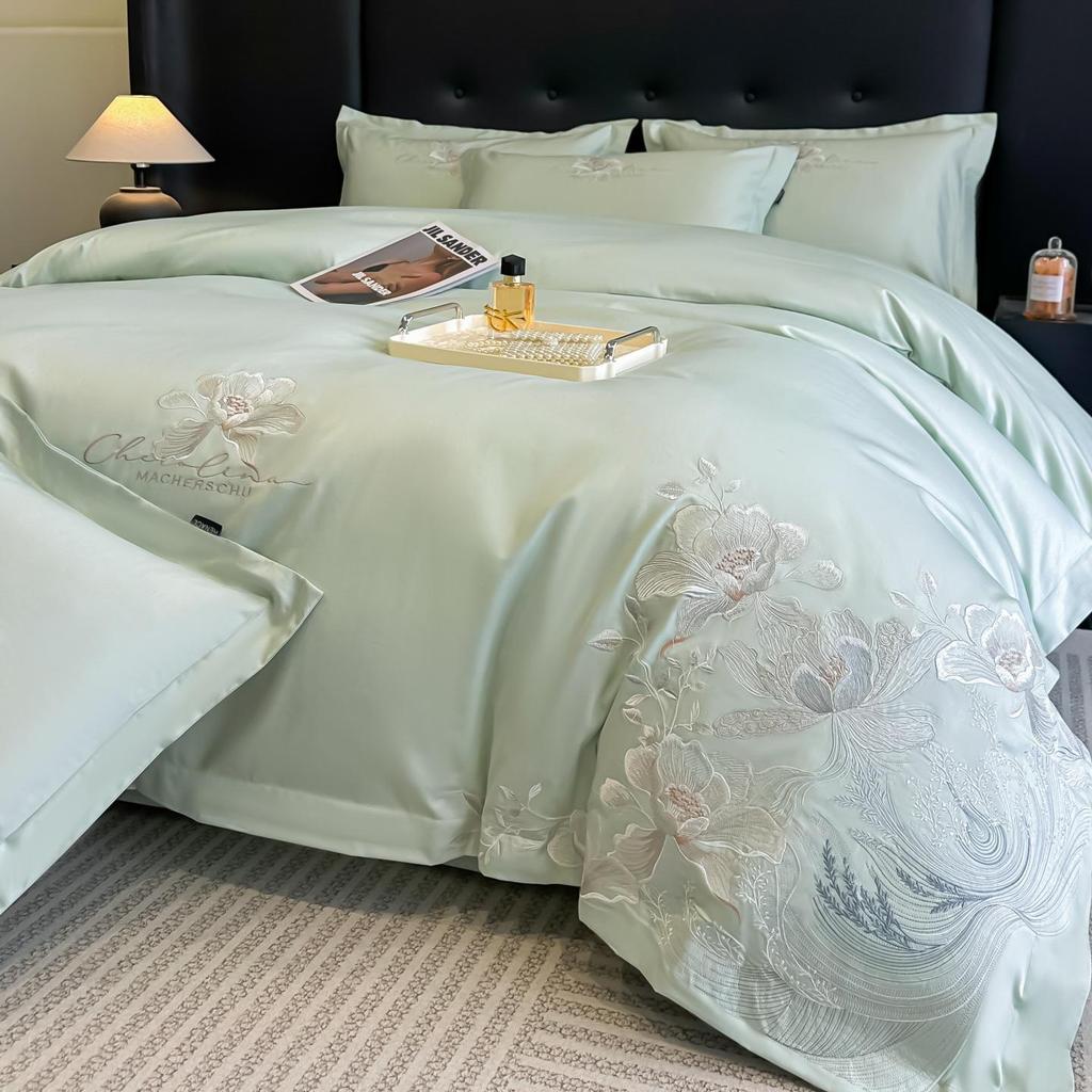 Elegant Long-Staple Cotton 4-Piece Bedding Set: Pure Cotton Fitted Sheet, Embroidered Duvet Cover, Luxury Feel