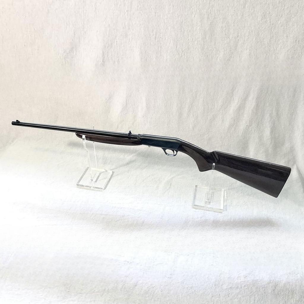 Suport de prezentare pentru jucării creativ, raft de depozitare pentru puști decorative, suport organizator acrilic pentru pasionații de jucării și pasionați