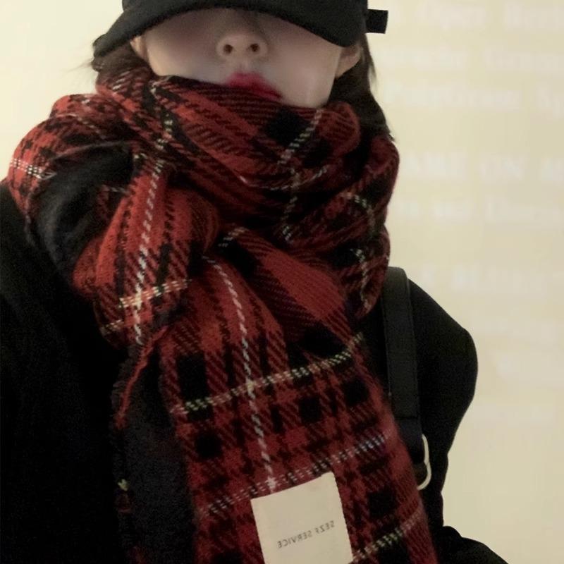 Winter Christmas Scarf Women's Premium Versatile Red Plaid Scarf Student Couple Thickened Warm Shawl