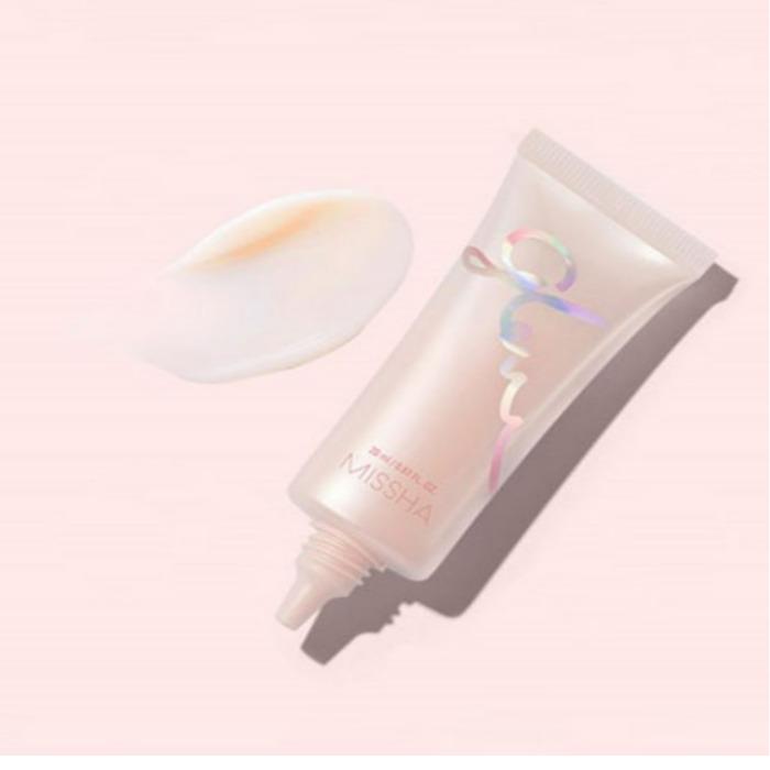 MISSHA Glow Skin Balm – 20 Ml (4-in-1 Moisturizer, Primer & Glow Balm)