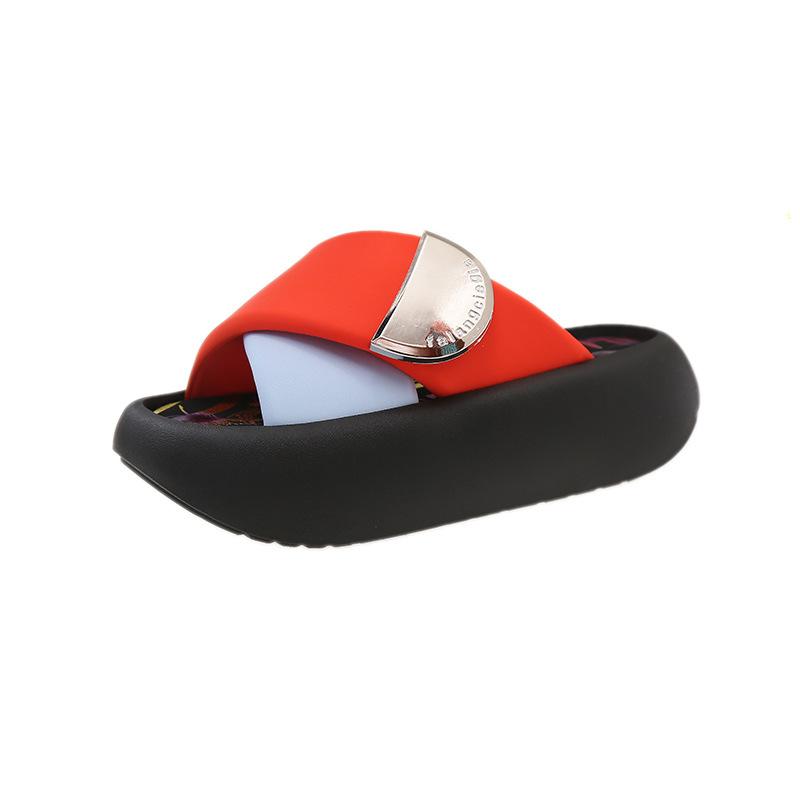 

Thick-bottomed open-toed slippers for women s summer wear 2025 new French style with skirt cross-strap color matching beach sandals 35