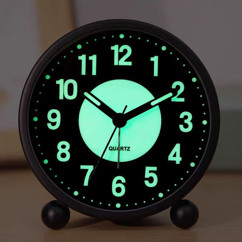 4.5-inch Luminous Silent Metal LED Alarm Clock - Student Bedside Table Clock