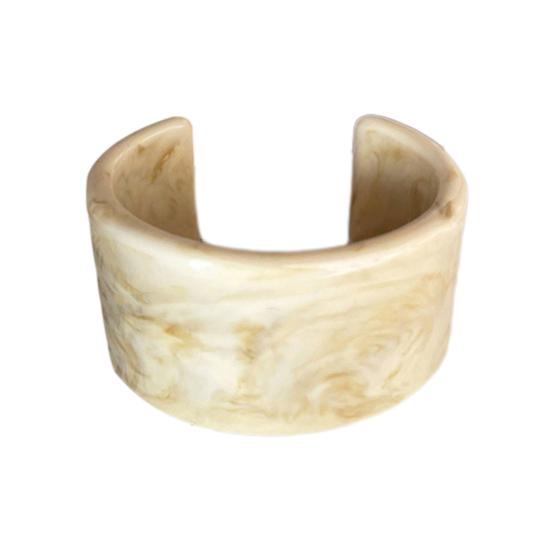 Acrylic Bracelet Retro Style Irregular Geometric Design Women Bangle Handmade Statement Bracelet Fashion Accessory