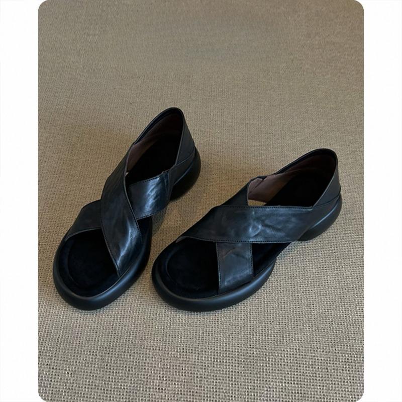 

Сандалии на толстой подошве с перекрестными ремешками для женщин, ретро, повседневные и универсальные, обувь на мягкой подошве 40 чёрный