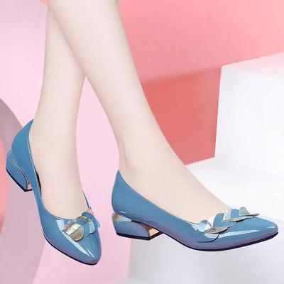 Zapatos de Mujer de Alta Calidad 2024 Tacón Medio Zapatos de Salón Moda Punta Fina Slip-on Oficina Zapatos de Mujer Zapatos Negros para Mujer