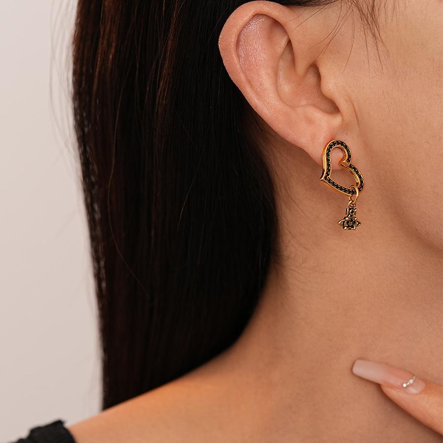 Dark Old Zircon Love Saturn Silver Needle Earrings Fashion Temperament Earrings