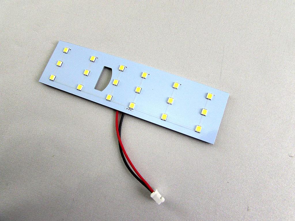 BRIGHTZ Axela (Limousine) BM LED Innenraumleuchte 1 Stück [ROOM-LAMP-065-1PC] BM2AP