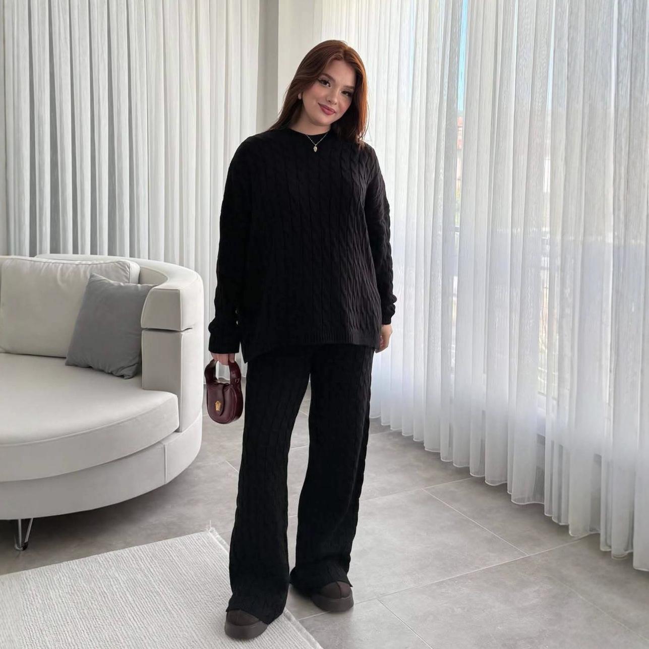 

2025 Autumn Women s Knit Sweater & Long Pants Set - Warm, Versatile & Loose Fit M чорний