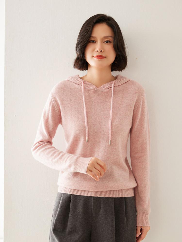 Women's Hooded Cashmere Sweater: Loose Knitwear Top for Autumn/Winter