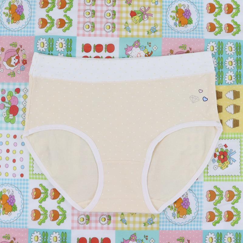 Large Size Girls Spring and Autumn Students High Waist Triangle Briefs