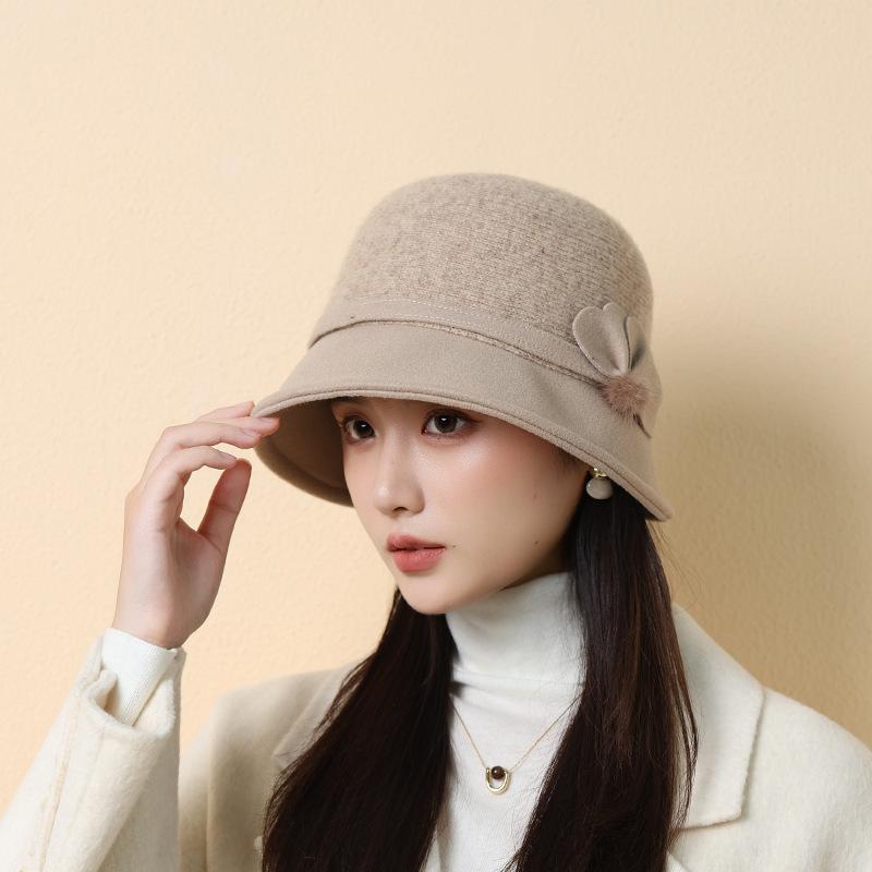 Autumn and Winter Mother Hat Ladies Fleece Thickened Warm Bucket Hat Elegant Knitted Basin Hat