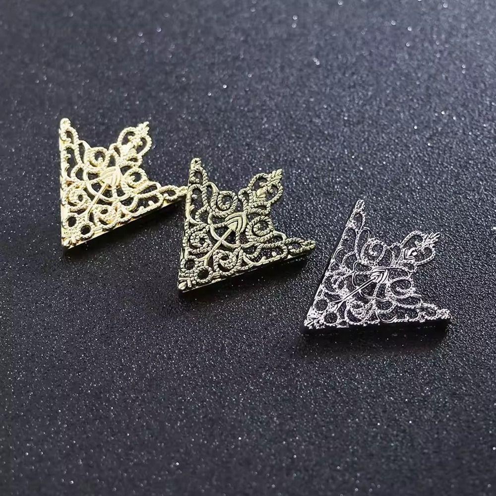 Hollowed Out Collar Brooch Vintage Hollow Out Metal Brooch  For Men Women Lady Blouse Shirt