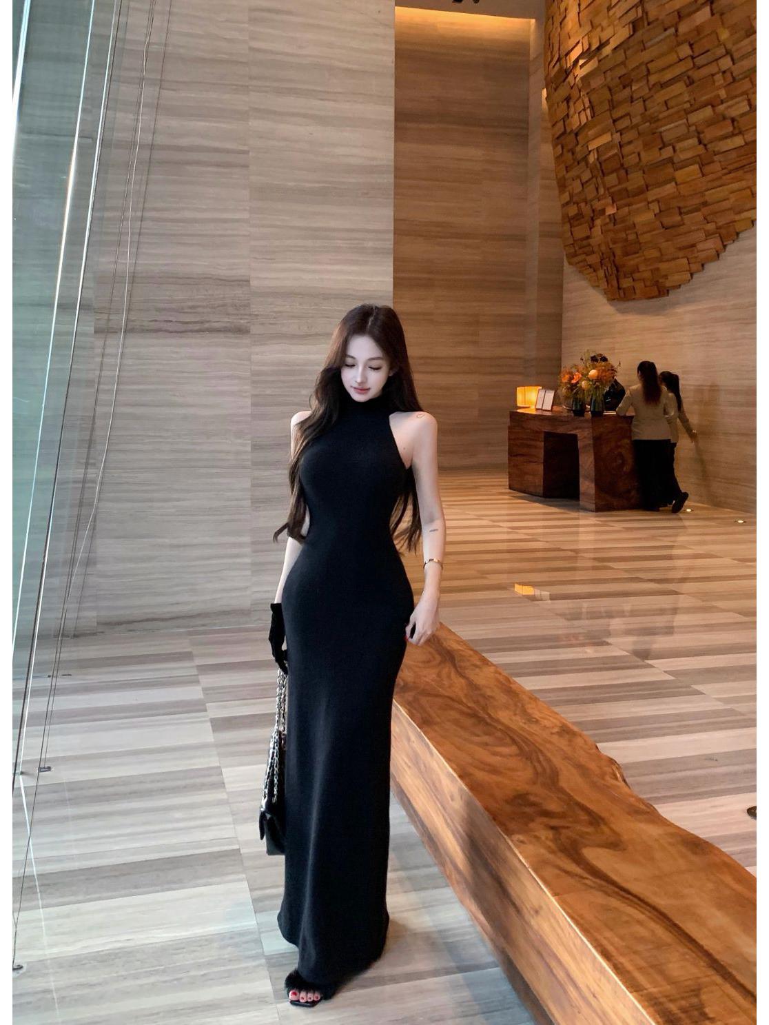 

Women s Sleeveless High Neck Knit Bodycon Dress, Spring/Autumn Style One Size чорний