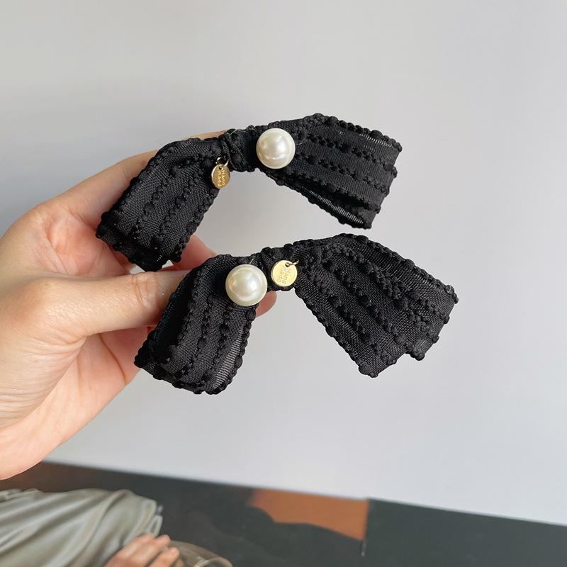 Pearl Bow Hair Clip Set French Style Twist Headband with Teeth Non Slip Hair Band for Women Daily Wear