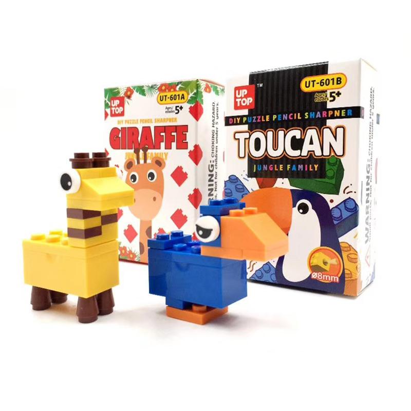 1pcs Creative Cartoon Car DIY Building Block Mini Pencil Sharpener Kindergarten Prize Manual Assembly Pencil Sharpener