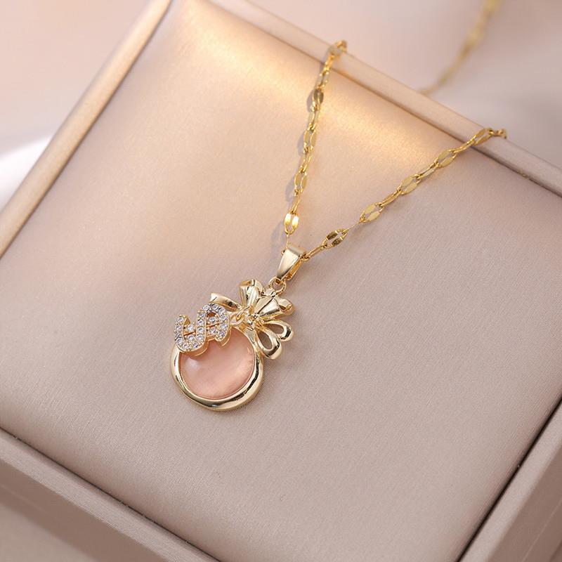 Internet Celebrity Pink Coin Pendant Necklace: Versatile Copper Clavicle Chain for Women