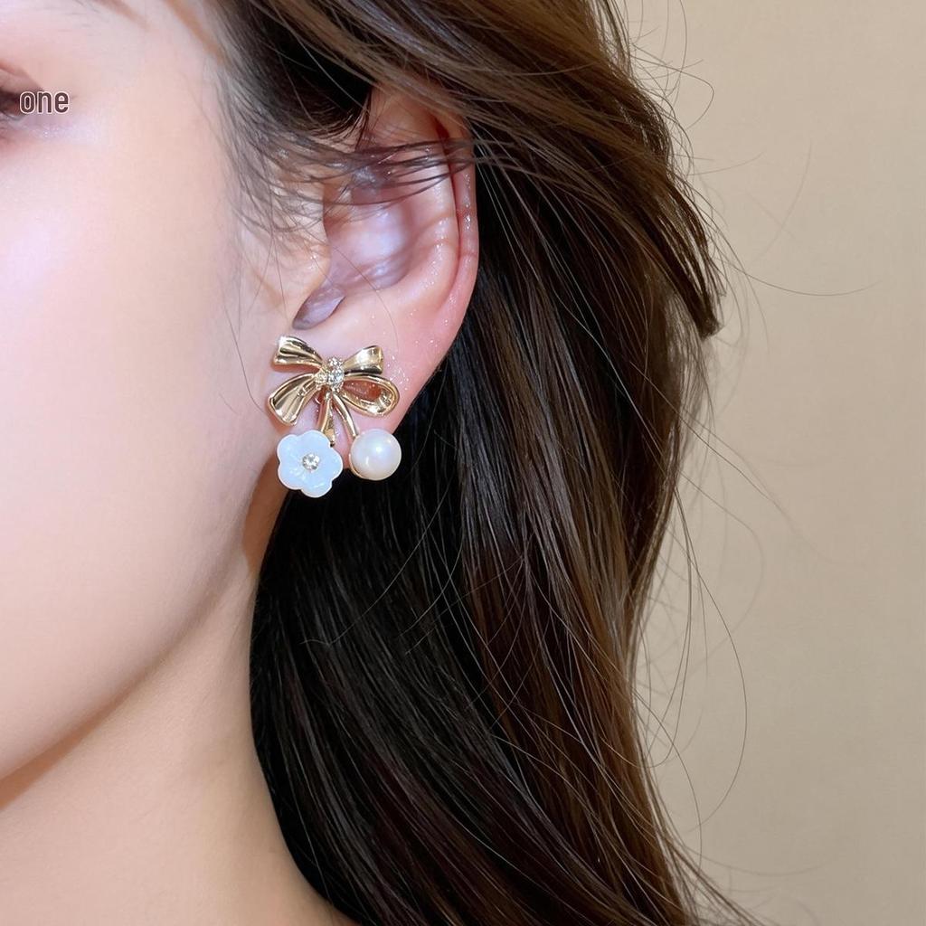 Gold Plated Zircon Bow Pearl Ear Clip, No Piercing Required; Elegant High-End Jewelry for Women.