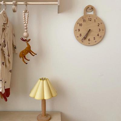 Household Round Wooden Silent Digital Wall Clock Decoration for Homestay Bedroom