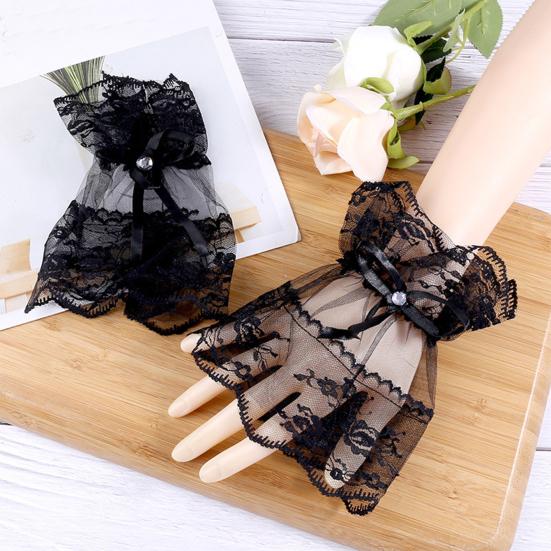 1 Pair Women Lace Gloves Elegant Halloween Gothic Lolita Tulle Mesh Sleeves for Parties Festive Decoration