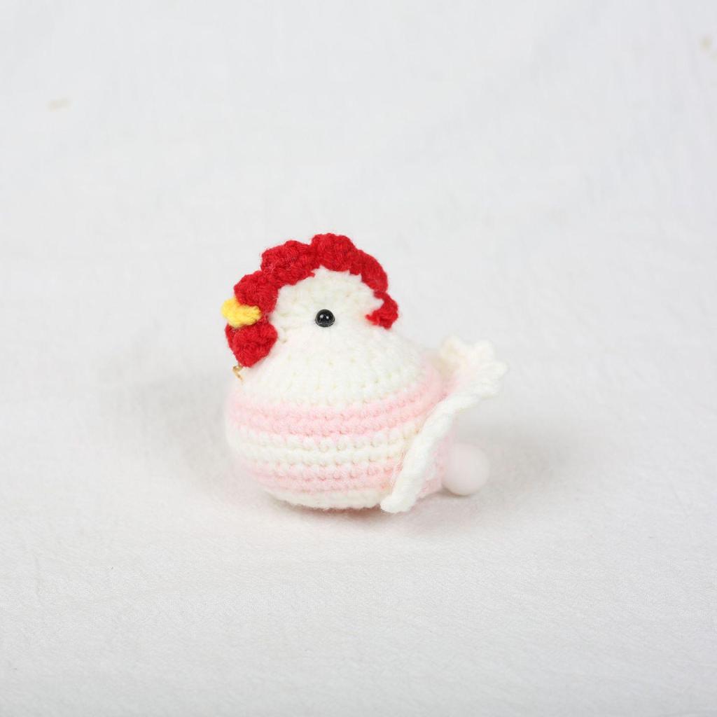 Handmade Woolen Chicken Keychain Pendant – Cute Ornament