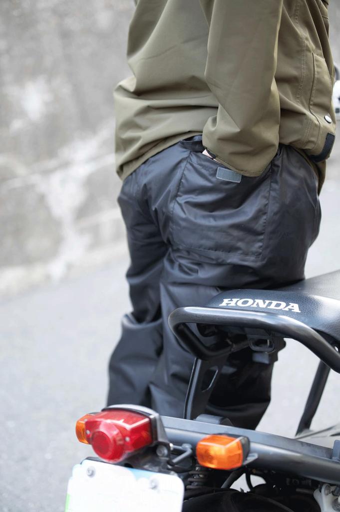 Rain Pants Droplet Zipper at Black M [Makku] (Water Resistance 10,000mmH2O) (Waterproof/Cold Protection) (Water Prevention) (Front Zipper) (Long Hem)