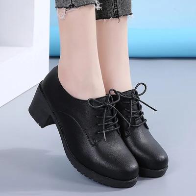 Schoenen dames lente en herfst retro kleine leren schoenen dames Britse stijl middelhoge hak professionele enkele schoenen sollicitatie zwarte schoenen zijn
