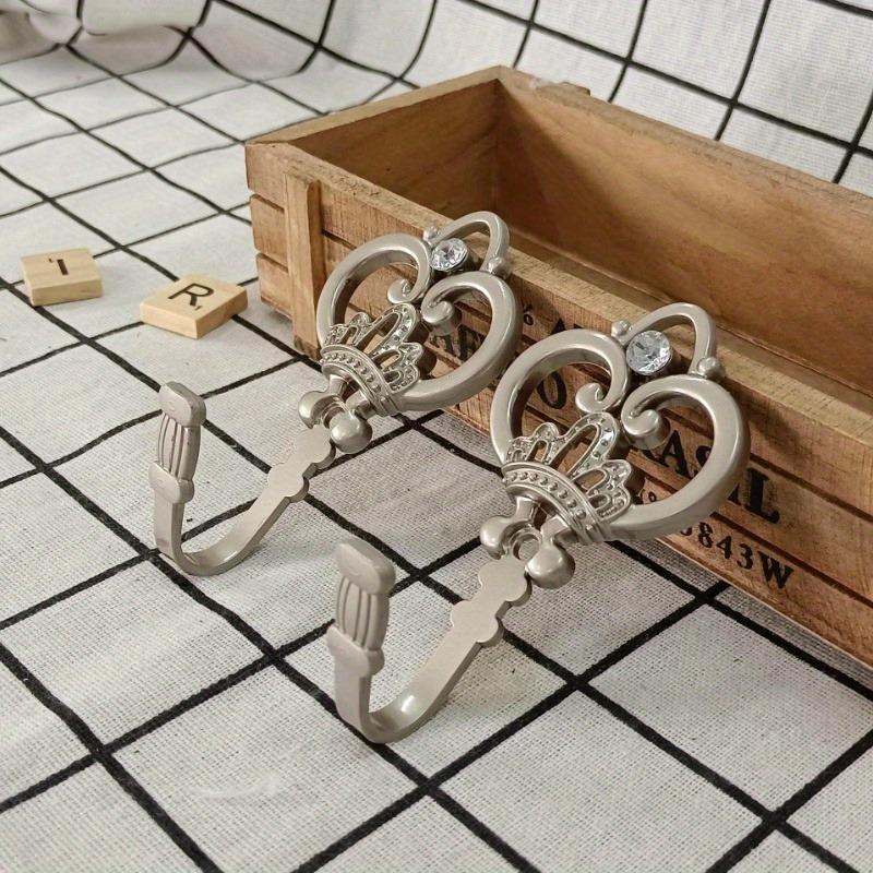 1Pair (With Screws) European Style Curtain Hooks Home Decorations Vintage Walls Hanging Living Room Bedroom Clothing