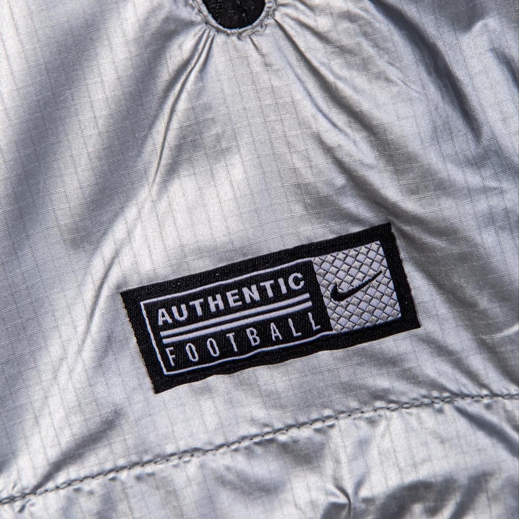 Nike Jackets & Coats Men's Black Silver