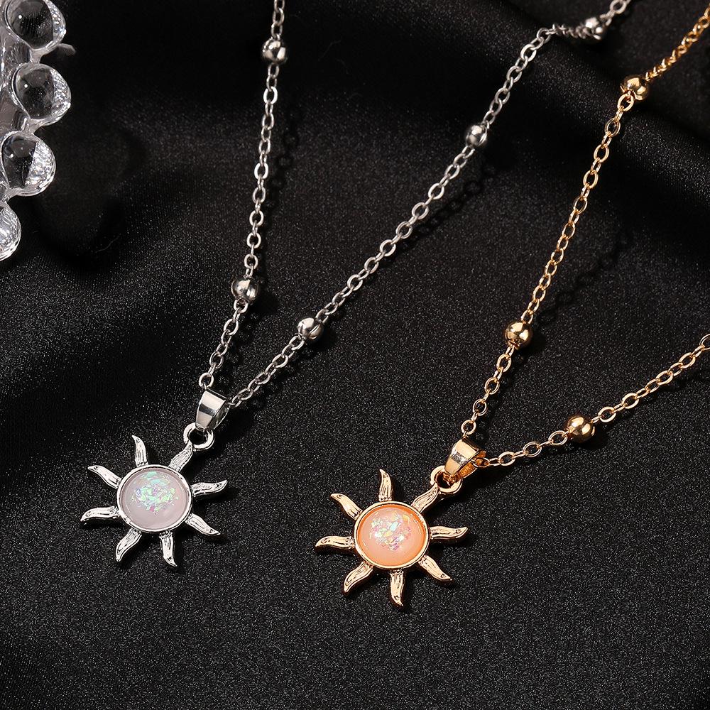 Korean Opal Sunflower Clavicle Necklace – Elegant Light Luxury Design for Women