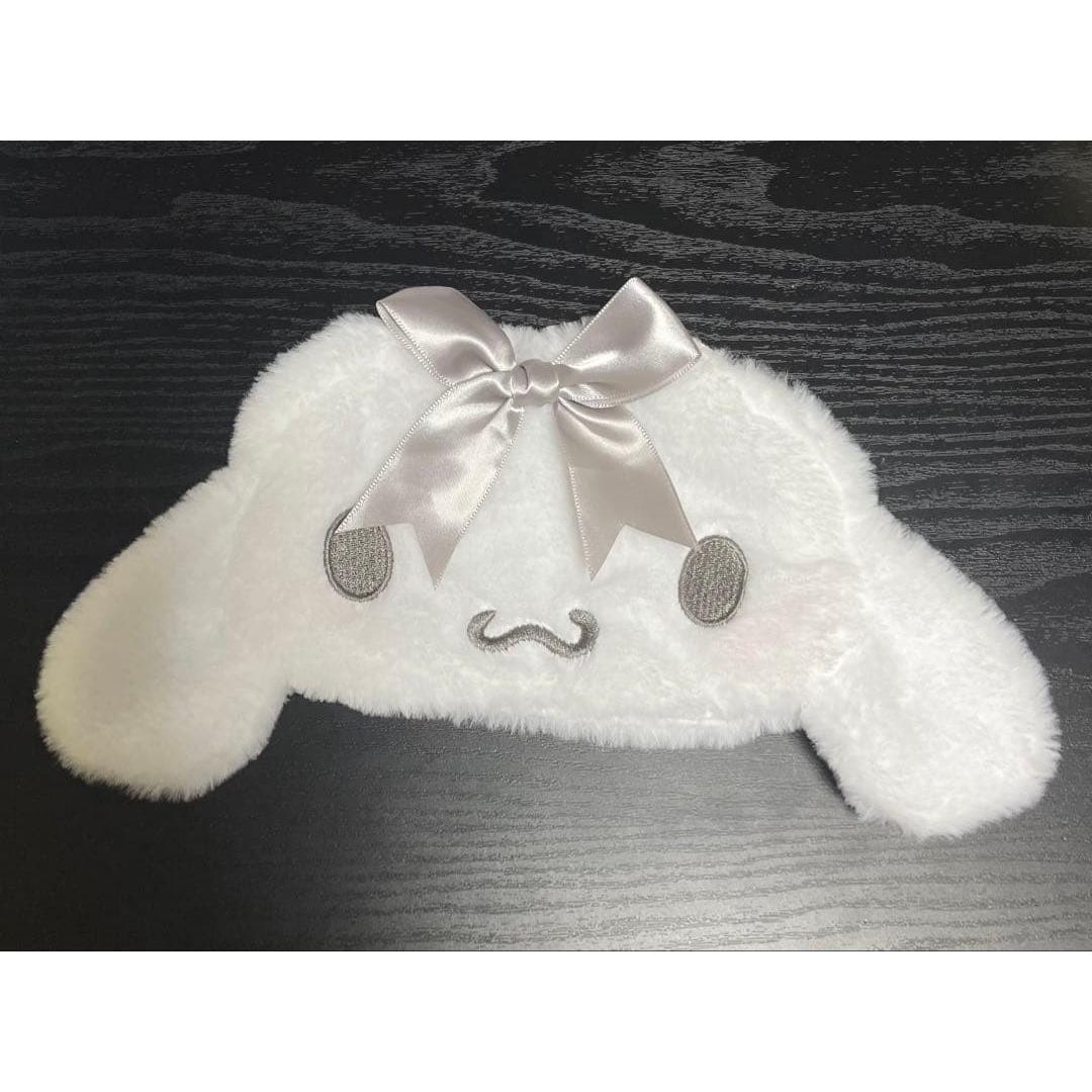 Sanrio Cinnamoroll Fluffy Plush Pouch Silver Style