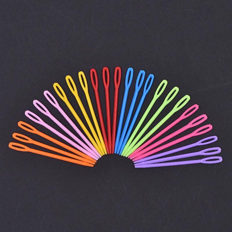 100PCS/Pack 7cm Sweater Needles Multiple Colored Plastic Large Eye Sewing Needle Crochet Suture Needle Handmade Gadget Tools ZYF