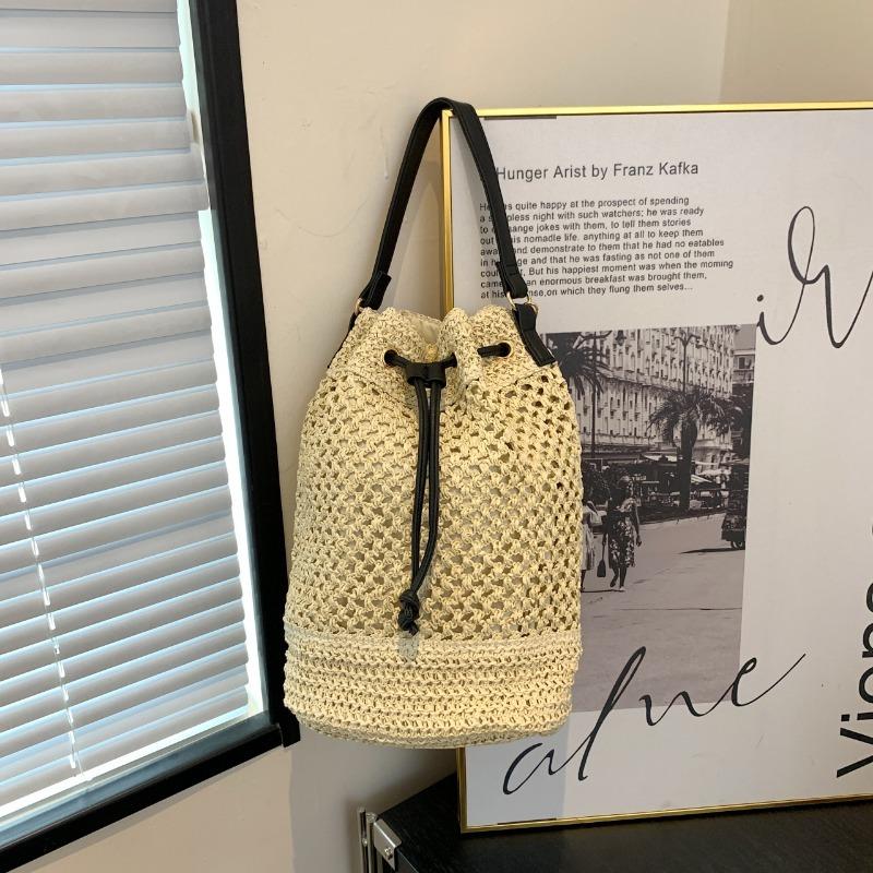 Women's Large Capacity Straw Bucket Shoulder Bag Hollow Braid Versatile Simple Casual Crossbody Bags Fashion