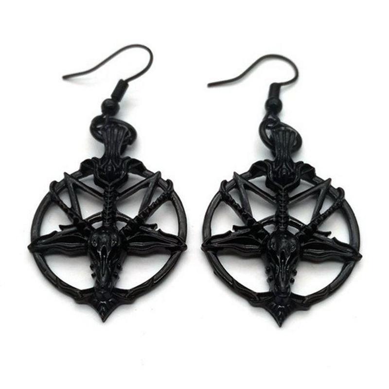 2023 Retro Skull Sheep Head Earrings - Artistic Alloy Ear Hooks with Demonic Pan Design