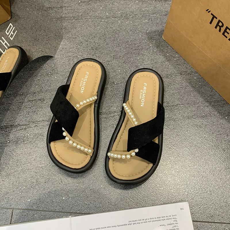 

Beaded suede thick-bottomed cool slippers women s 2025 summer new with skirt cross-band versatile fashion sandals 40