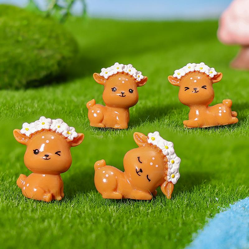Micro-landscape Decorative Items, Simulated Deer Creative Car Home Desktop Resin Craft Decorative Small Ornaments Accessories