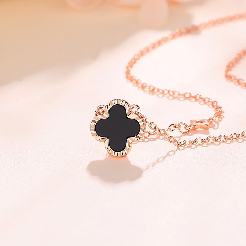 Women Fashion Four Leaf Clover Inlaid Zircon Pendant Clavicle Chain Necklace
