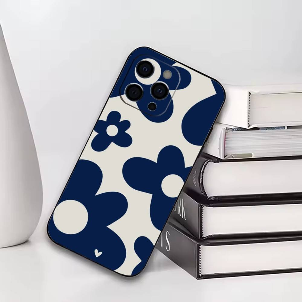 

Mini Daisy Phone Case For iPhone17,16,15,14,13,12,11 Plus,Pro Others Soft Black Cover iPhone16promax