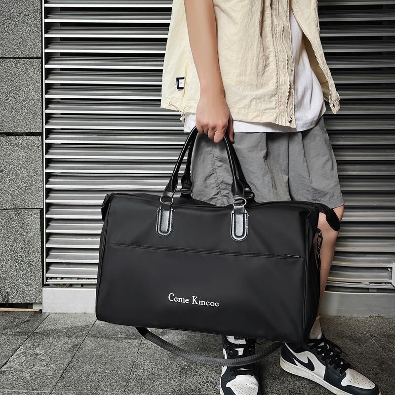 Dry and wet separation sports fitness bag men's and women's outdoor trend leisure messenger bag simple large capacity short-distance travel bag