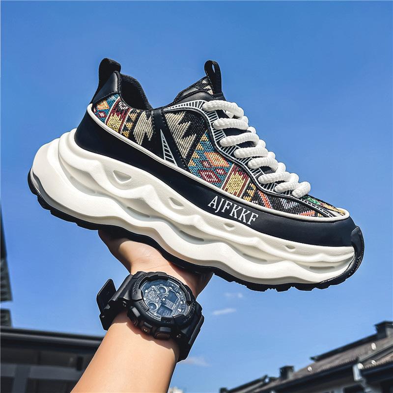 

Men s shoes autumn 2025 new high-end fashion running sports shoes casual thick sole heightening little white dad trendy shoes 39