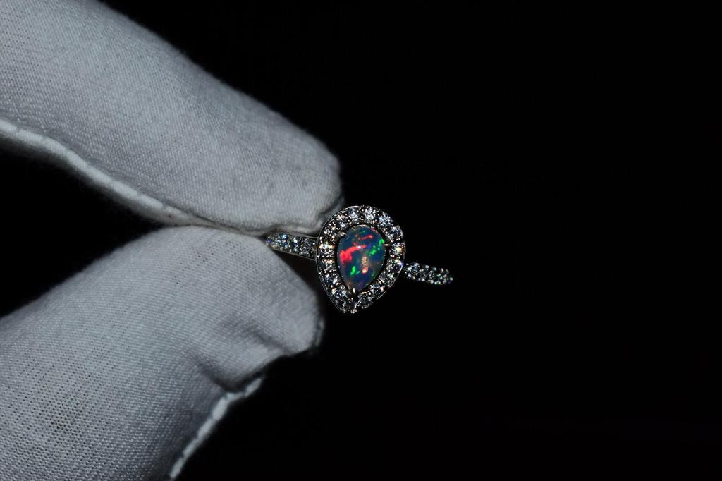 Engagement opal Ring Women silver , pear cut Opal Solid silver Jewelry, Natural opal wedding Ring, Anniversary Gift for Her , halo ring
